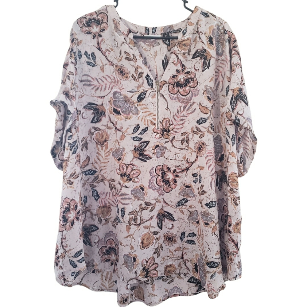 Maurices Floral Split-Neck Tunic Blouse in Cream, Pink, Brown